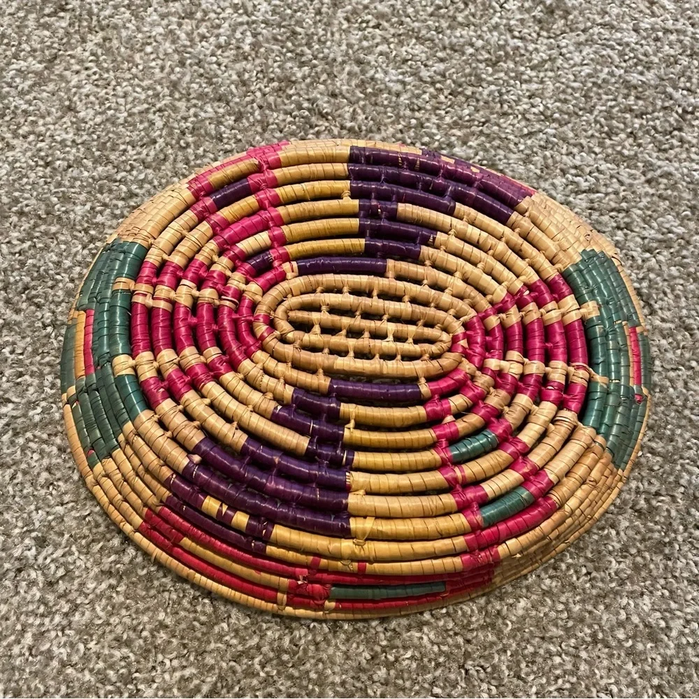 Vintage woven rattan basket wall‎ decor colorful boho granola for